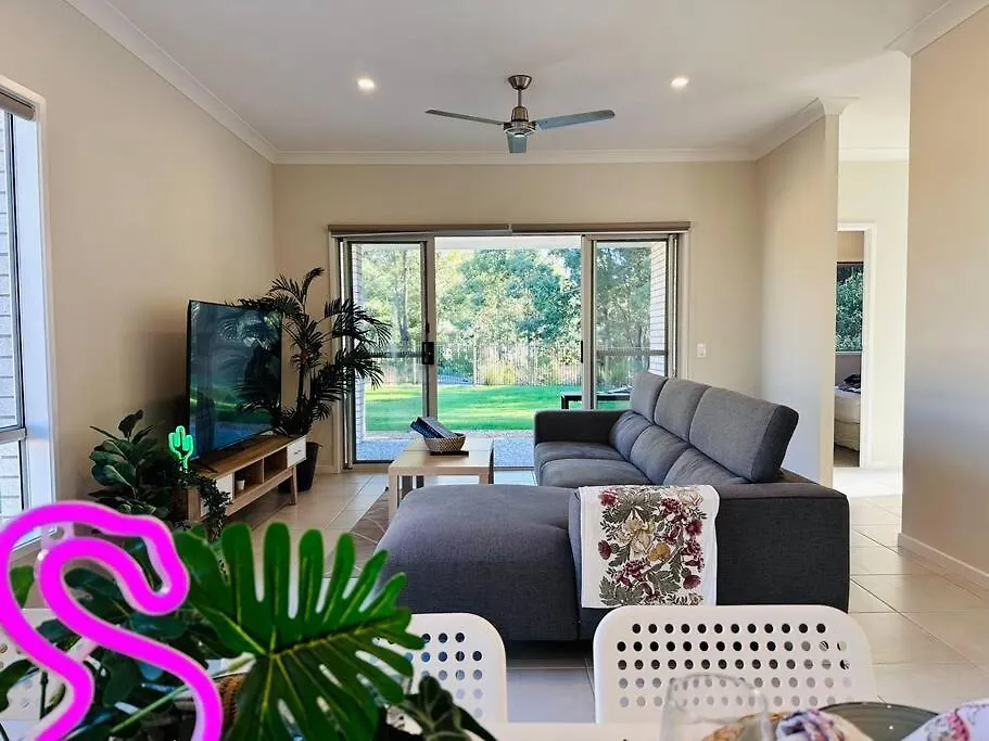 Hidden Woodland Paradise - 2024 New Built 4 Bedroom Home Loganlea